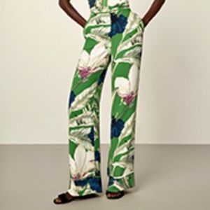 Anne Taylor Wide Leg Tropical Pant